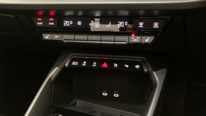 Audi A3 30 TFSI Sport 4dr S Tronic [Tech Pack] Petrol Saloon - Image 13